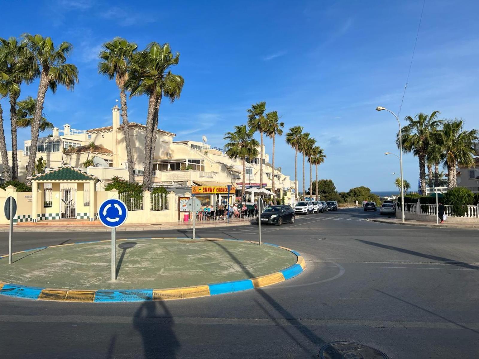 オリウエラPalmview Poolside Heaven In Turquesa Del Marアパートメント エクステリア 写真