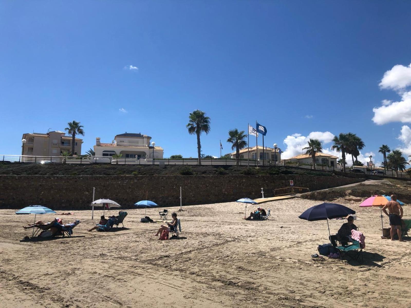 オリウエラPalmview Poolside Heaven In Turquesa Del Marアパートメント エクステリア 写真