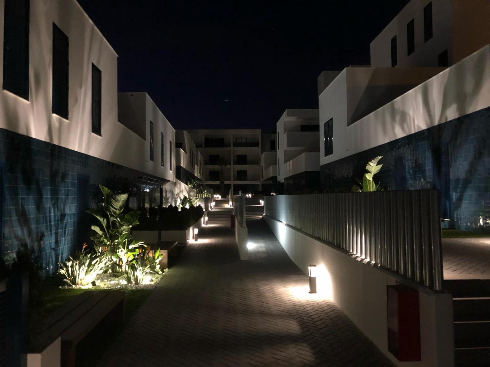 オリウエラPalmview Poolside Heaven In Turquesa Del Marアパートメント エクステリア 写真